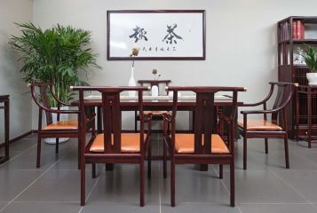 黑酸枝家具在红木市场上，究竟有什么优势